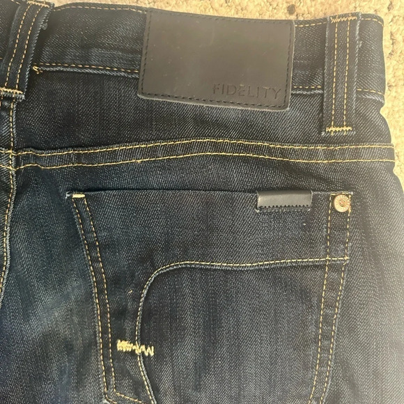 Mens fidelity dark wash jeans  size 30 32 length excellent condition! Boot cut - Picture 2 of 6